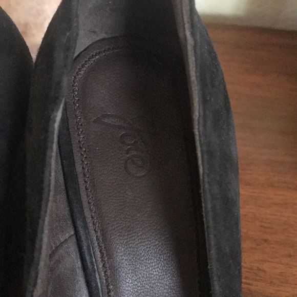New Black Suede Joie Wedges - Picture 3 of 5